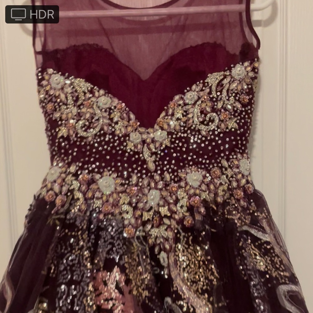 Evening gown - Picture 4 of 8